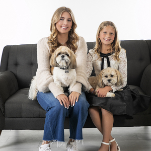 Anna and Mackenzie Serenyi